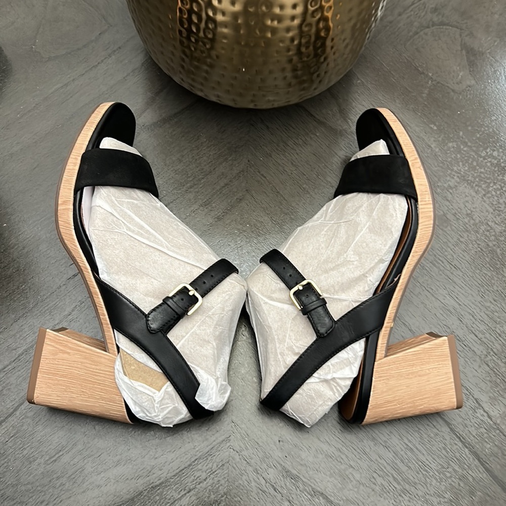 Naturalizer Leather Block Heeled Sandal - Rose - Picture 7 of 9